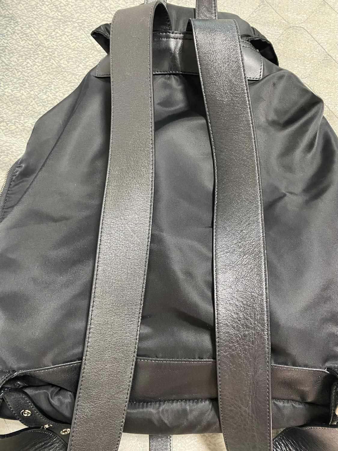 Youth 유스 럭색 백팩 팝니다 상품이미지3