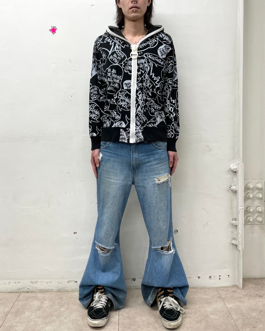 speech bubble big zipper hooded zip-up 상품이미지4