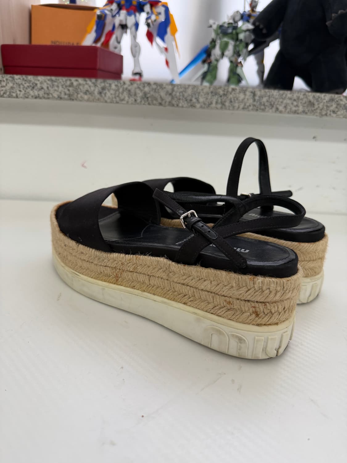 정품) 미우미우 여성 에스파드류 샌들 36.5(235) 상품이미지6