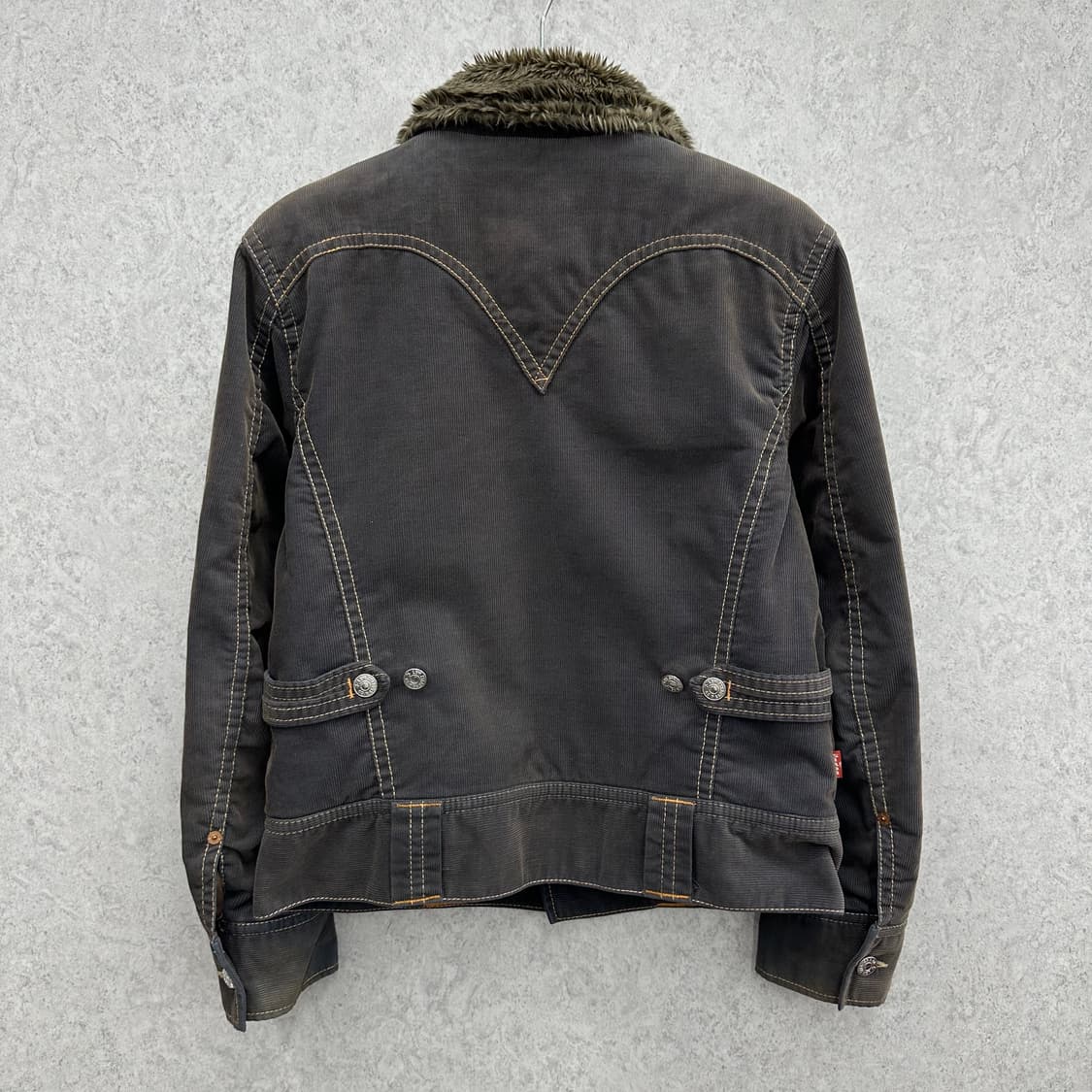 105 리바이스 타입1 남자 코튜로이 쉐르파 트러커 자켓 상품이미지2