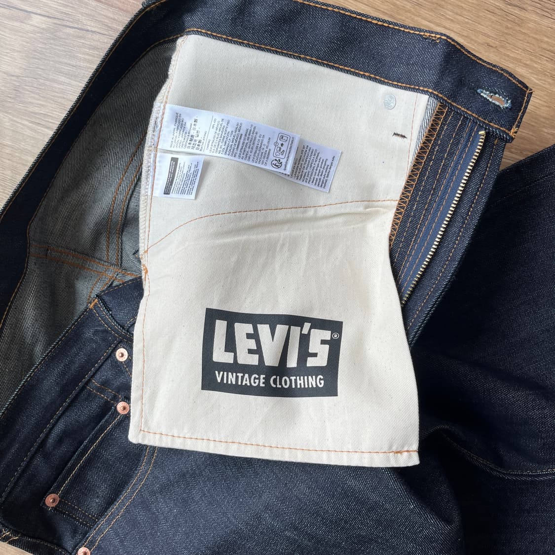 LVC67505 신품급 [32/표기34] 상품이미지7