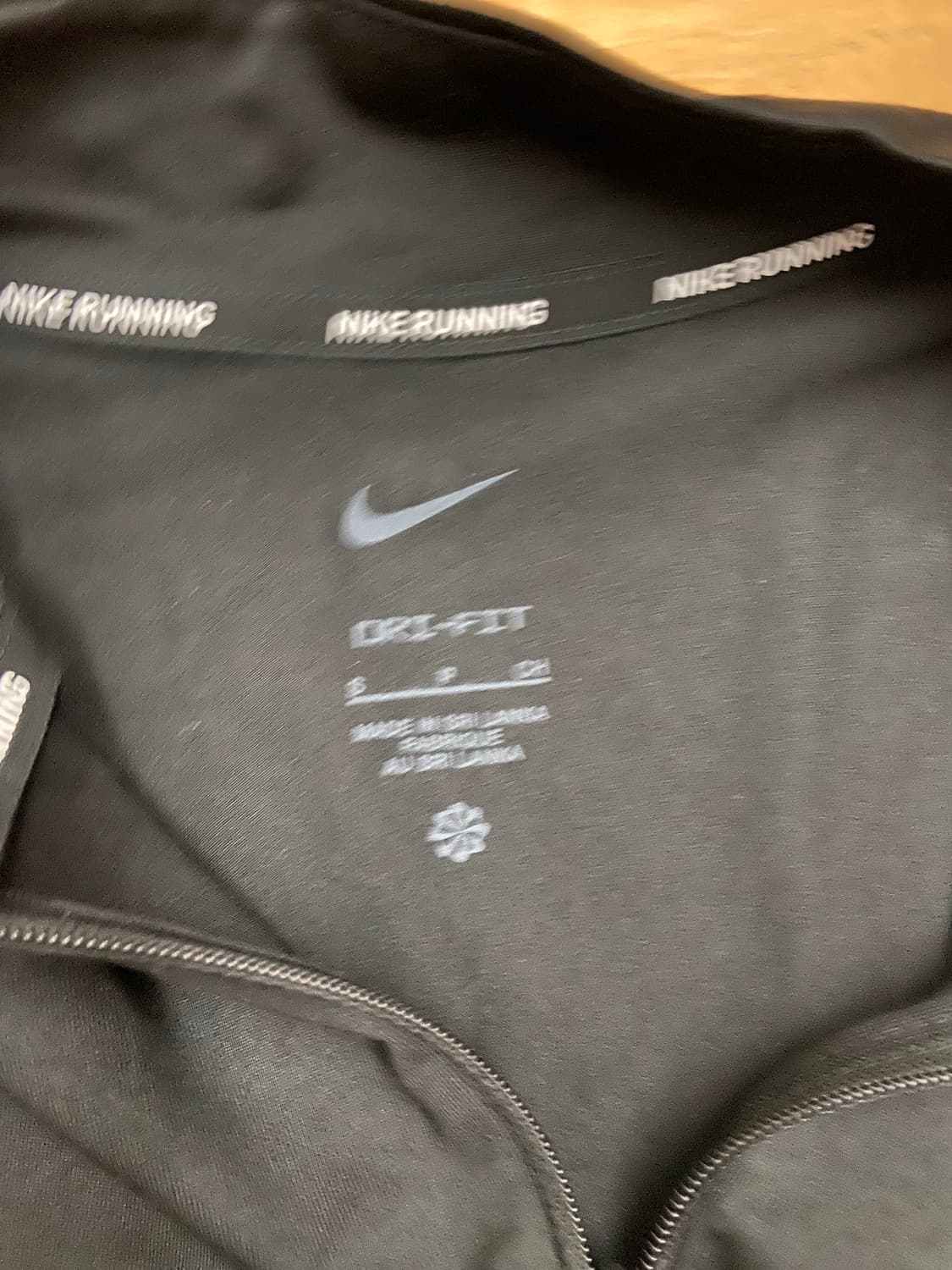 미국 나이키 Element 하프집 러닝탑 S 상품이미지5