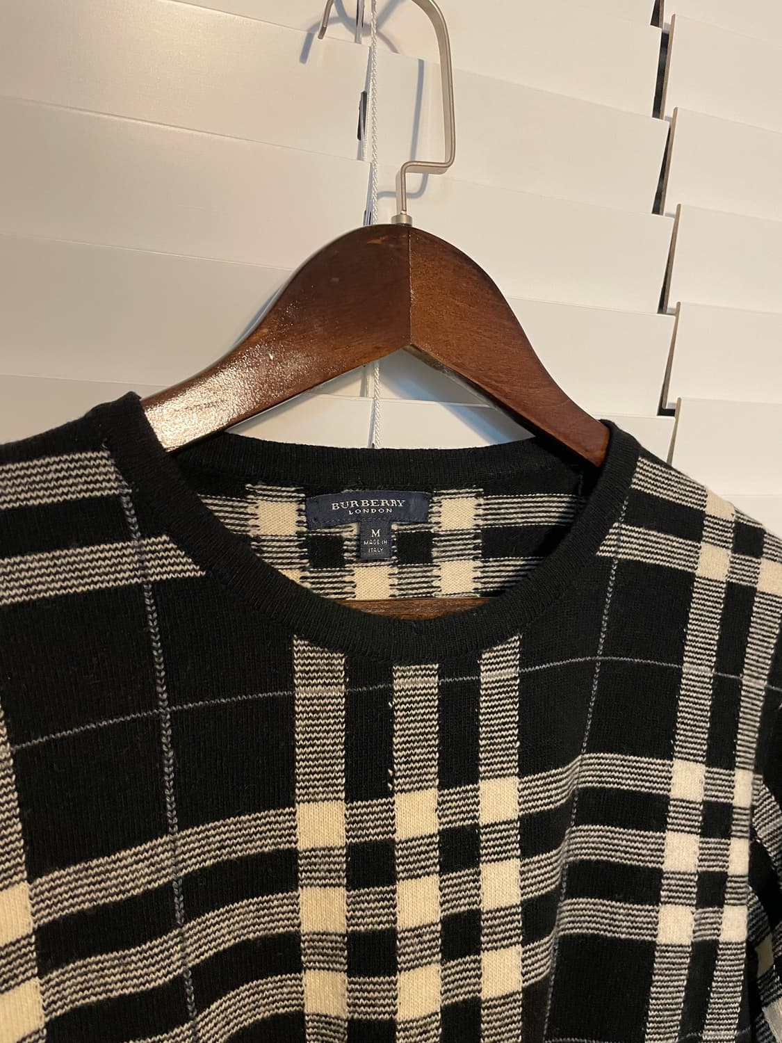 버버리 블랙 노바체크 니트 상품이미지5
