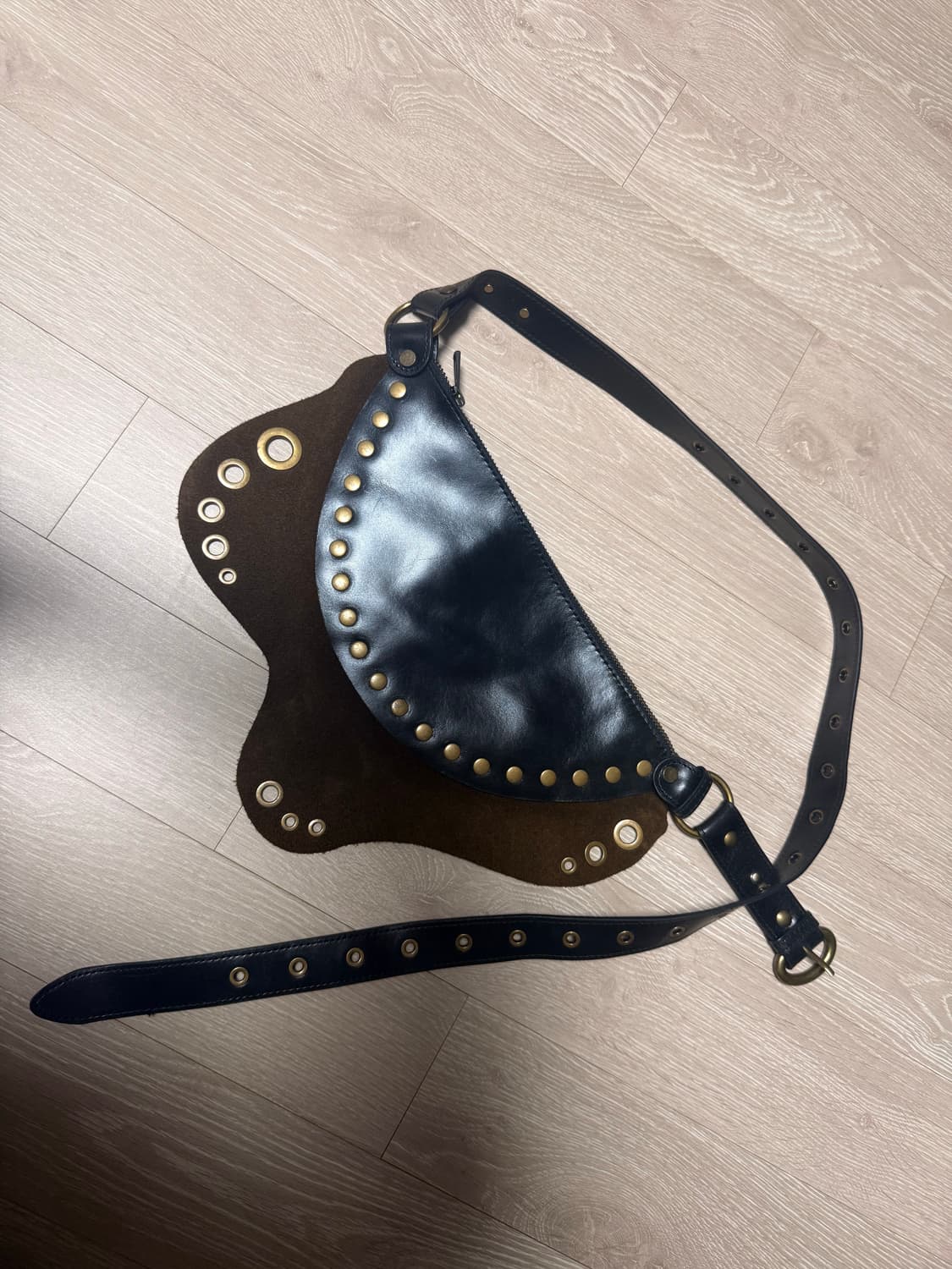 베이컨트 아카이브 Vacant Archive Hilda Leather B 상품이미지3