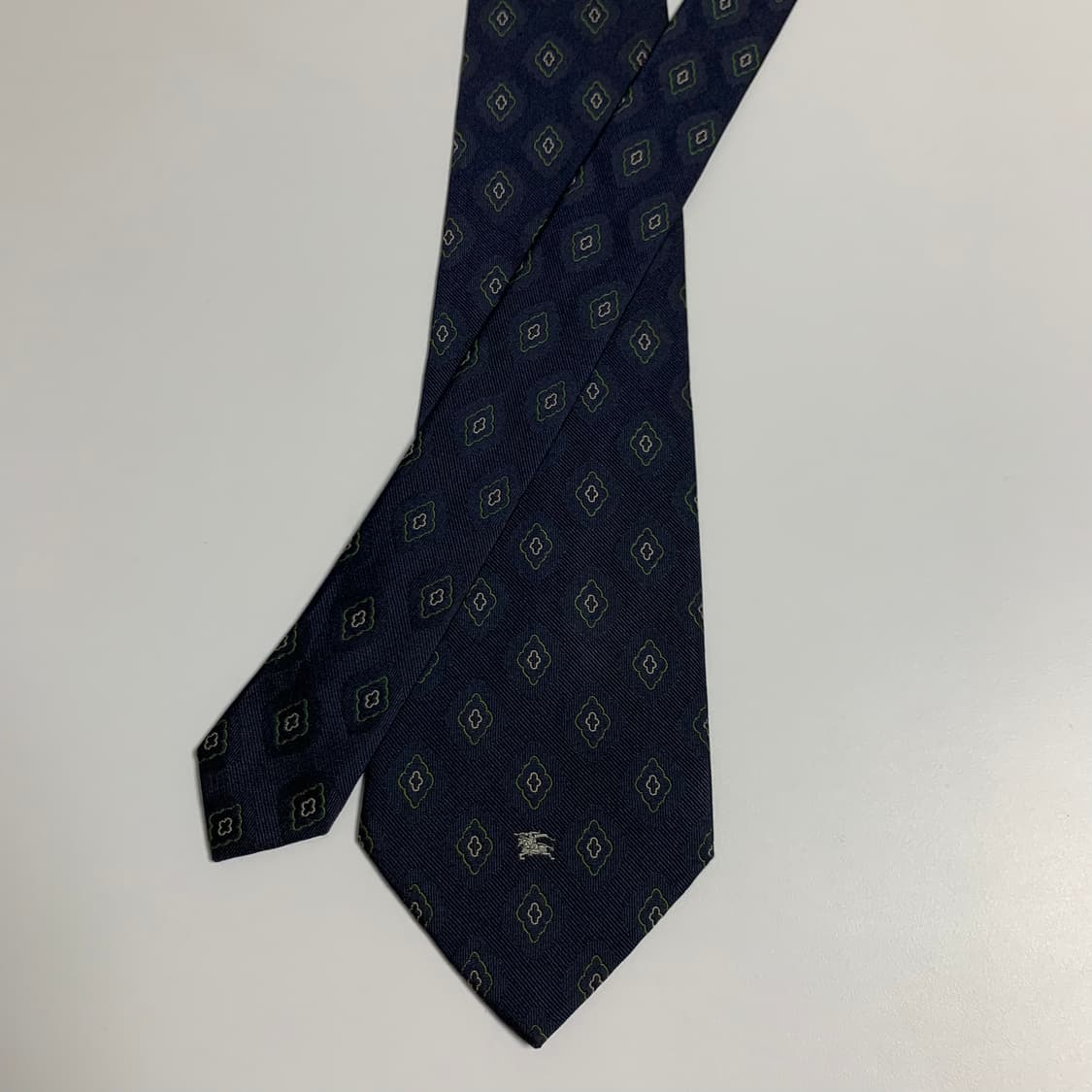 버버리(BURBERRY) 명품넥타이 100실크 기하학적패턴 A+등급 상품이미지3