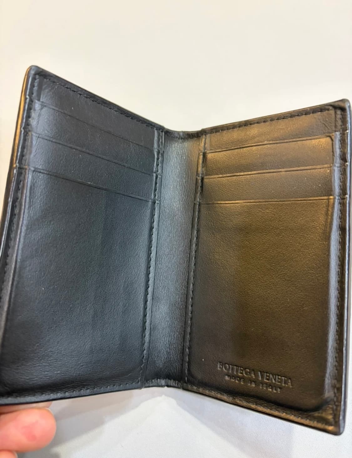 보테가 베네타 플랩 카드 케이스 블랙  상품이미지3