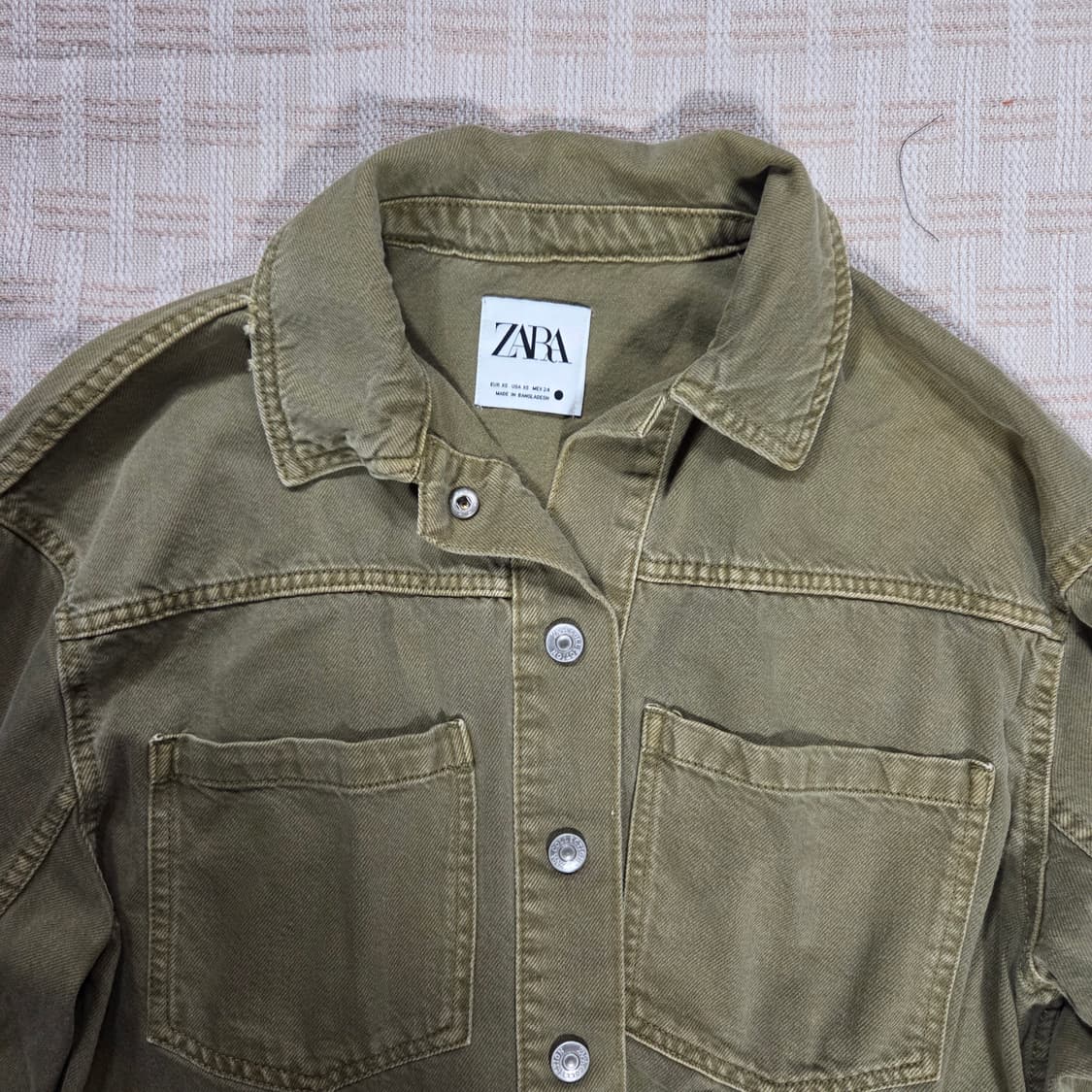 ZARA 카키 크롭 데님 자켓 상품이미지3