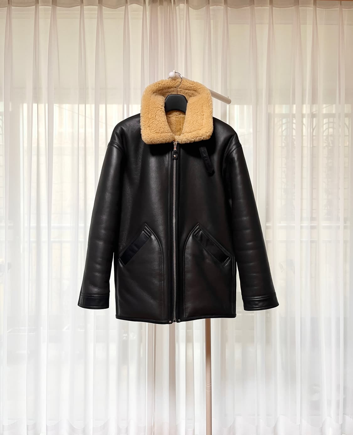 비스포크 무스탕 상품이미지1