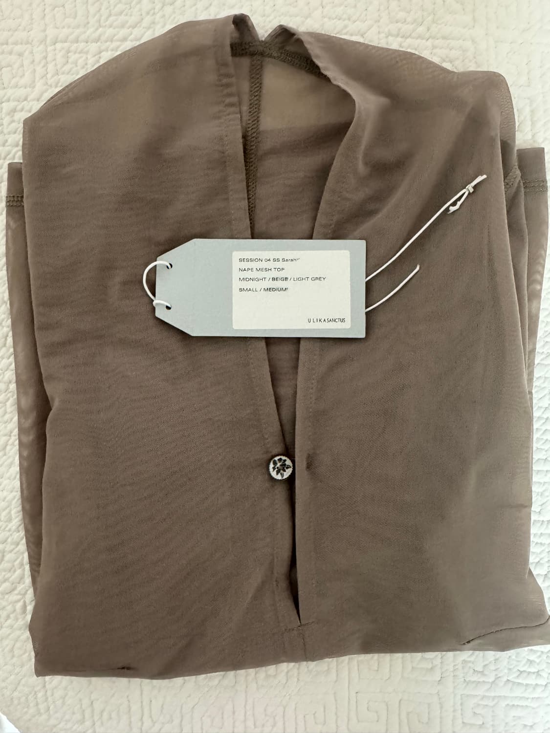 울리카상투스 NAPE MESH TOP (BEIGE) 상품이미지3