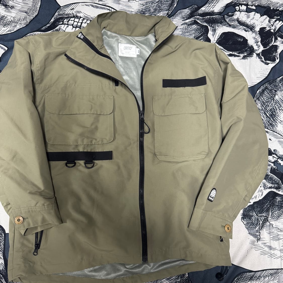 크리틱 바람막이 M사이즈 상품이미지3