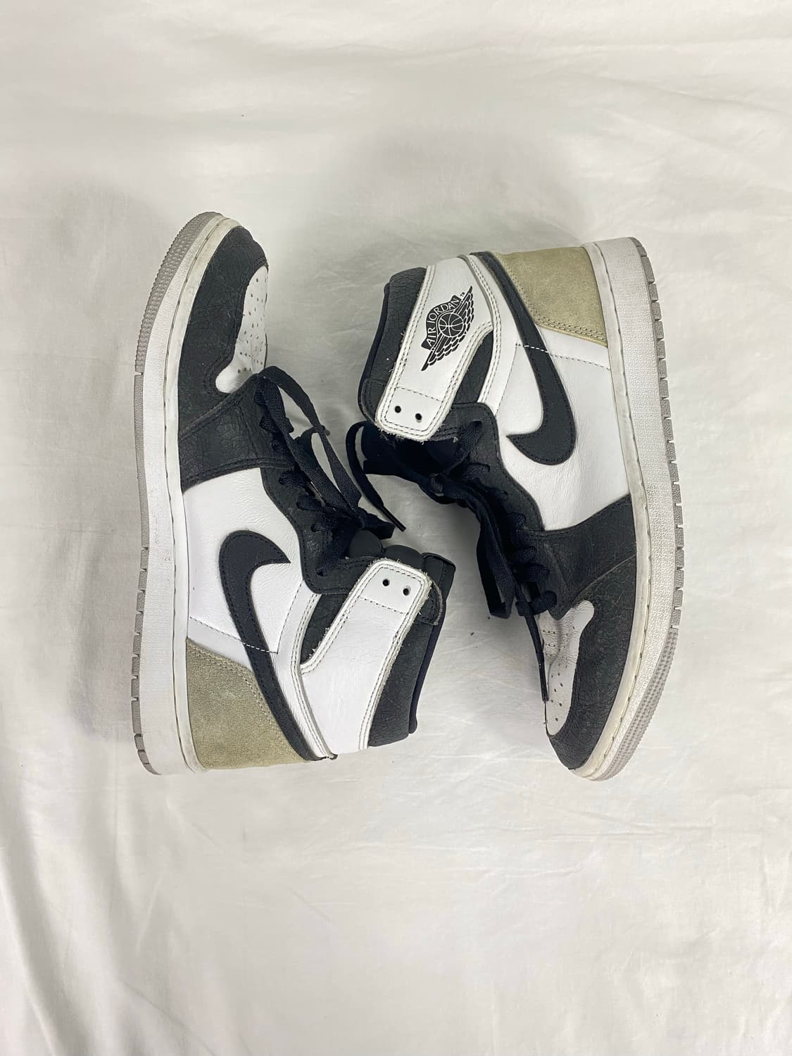 나이키 조던 1 레트로 하이 블리치드 코랄 275 <74> 상품이미지2