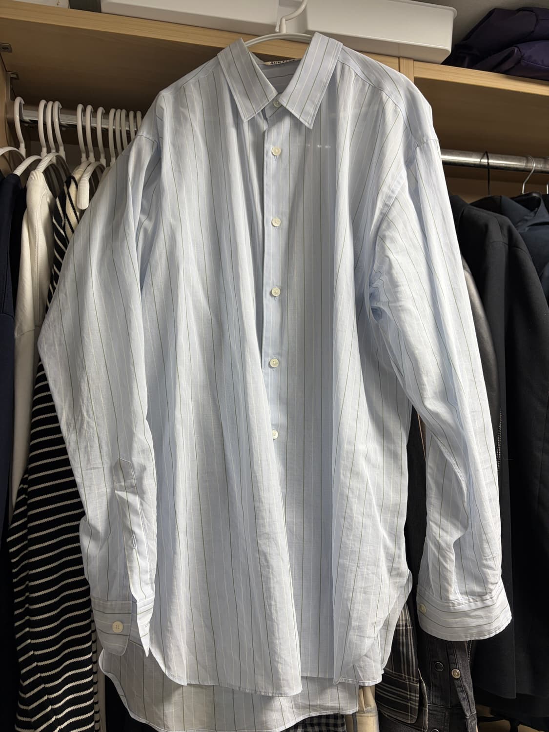 오라리 24ss 하드 트위스트 핀스 스트라이프 셔츠 5사이즈 상품이미지1