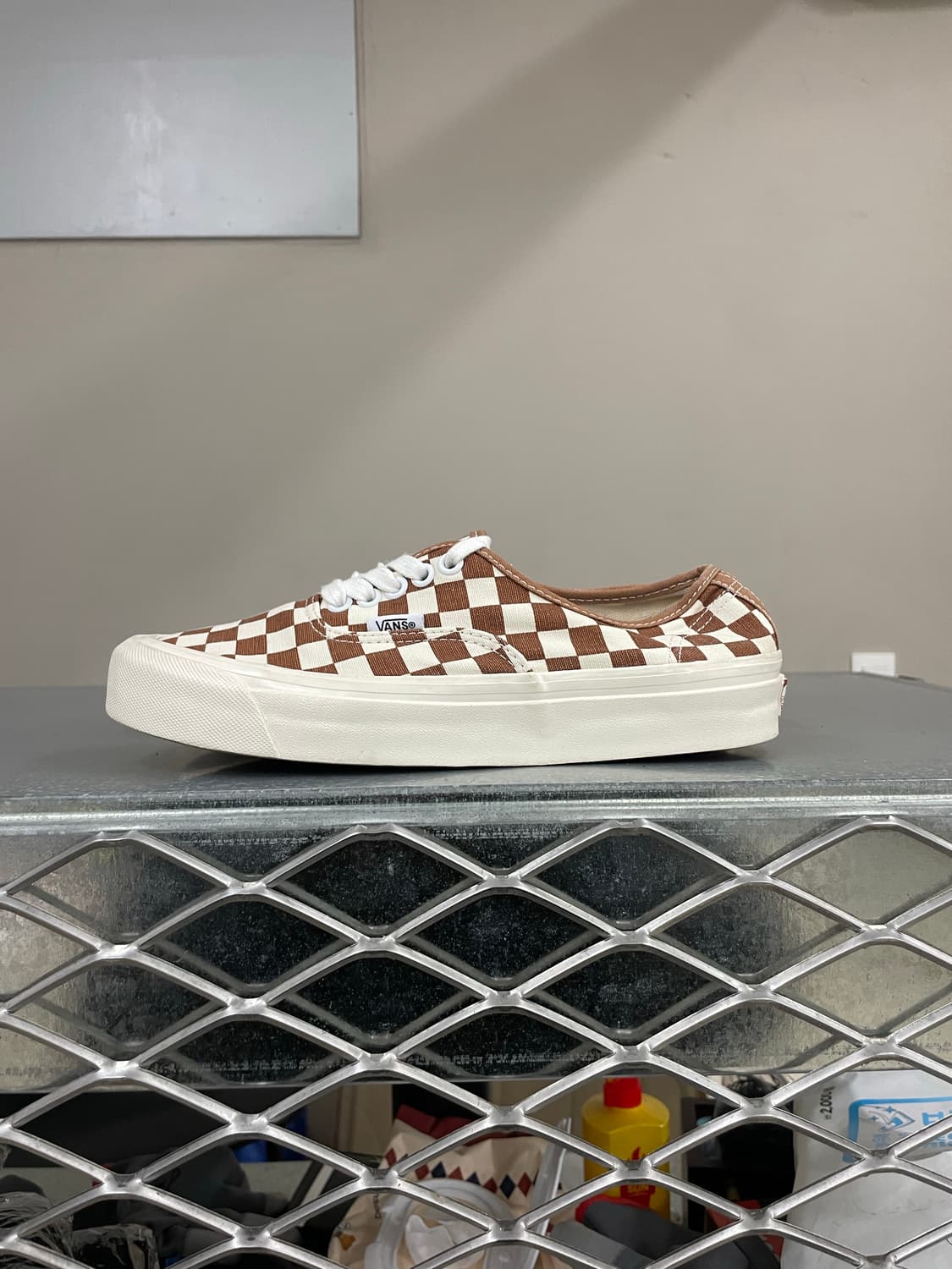 반스 어센틱 44 DX 애너하임 팩토리 체커보드 245 상품이미지1