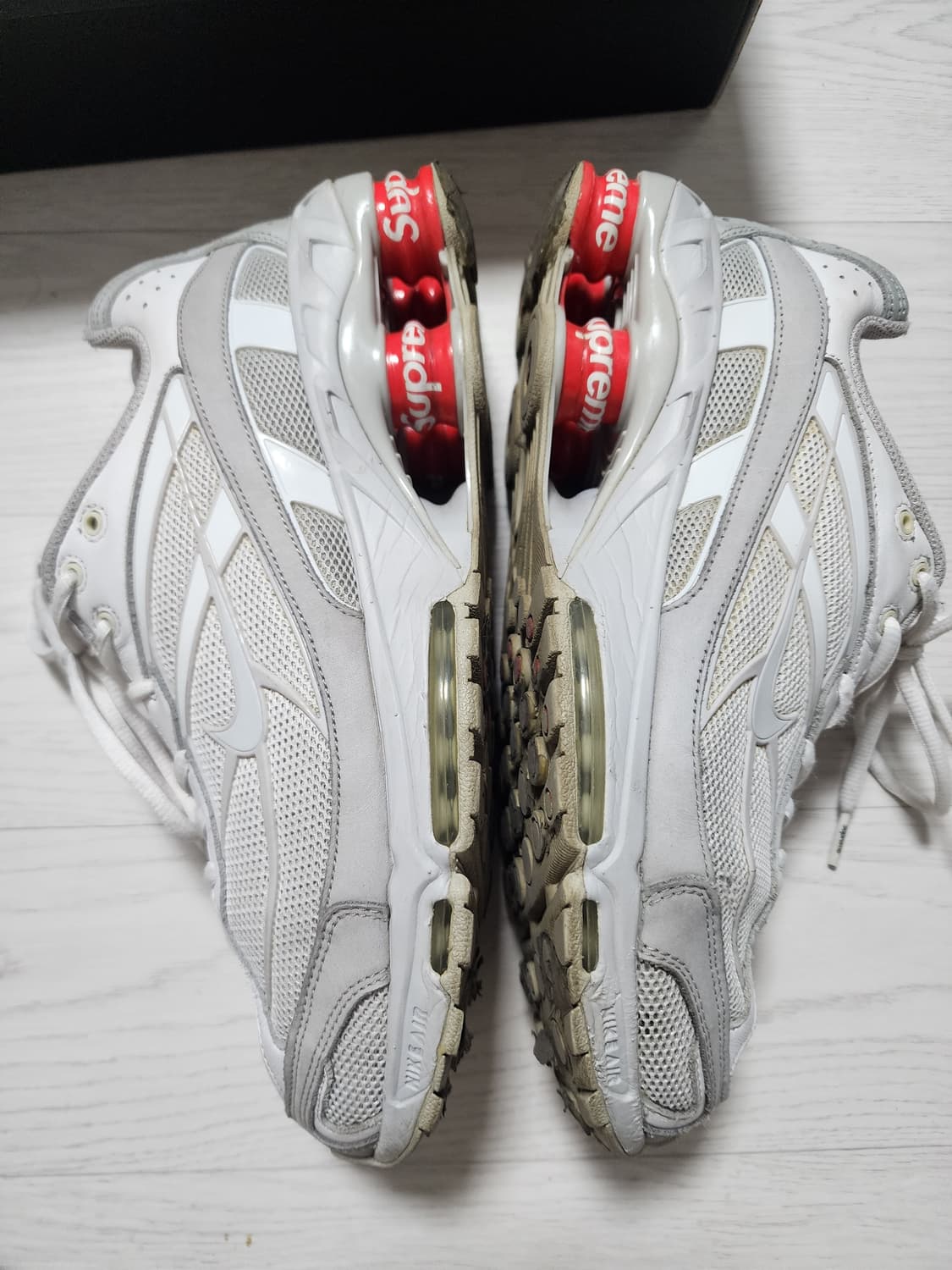 나이키 x 슈프림 샥스 라이드 2 SP 화이트 나이키 슈프림 샥스 상품이미지4