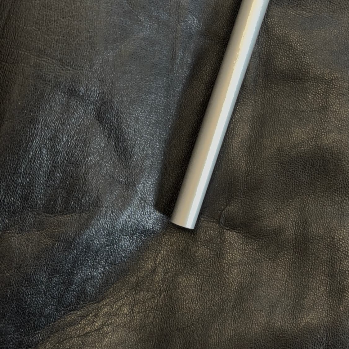 입생로랑 뿌르 옴므 양가죽 하프 자켓 상품이미지7