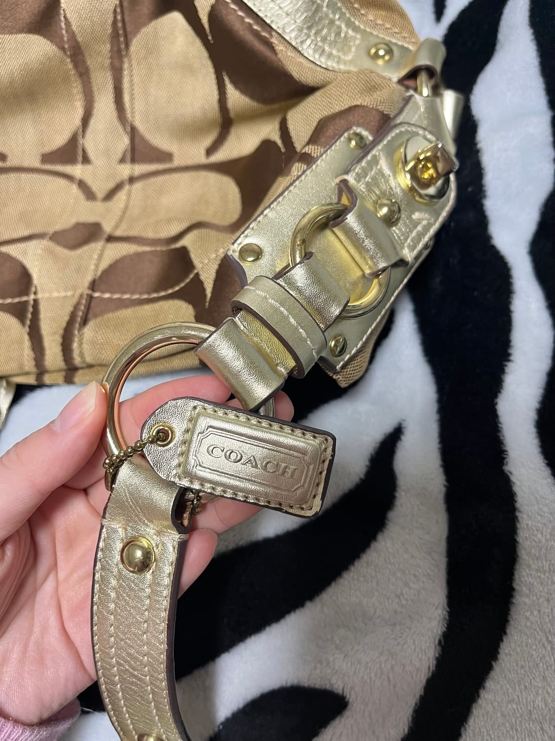 coach vintage shoulder bag 상품이미지3