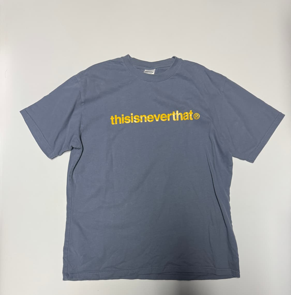 디스이즈네버댓 T로고 스펠아웃 반팔 티셔츠 M 상품이미지1