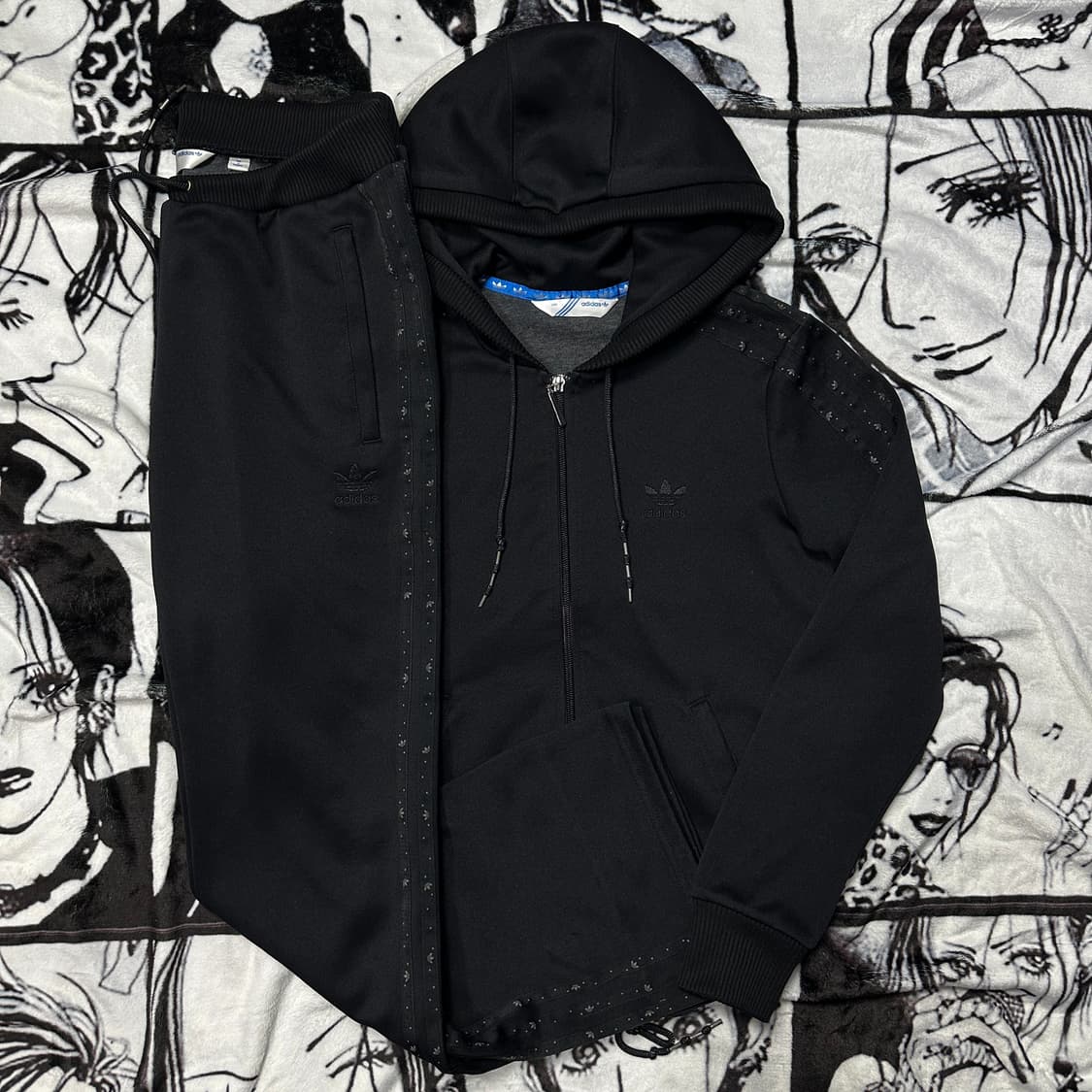 아디다스 블랙 트레이닝복 셋업 상품이미지2