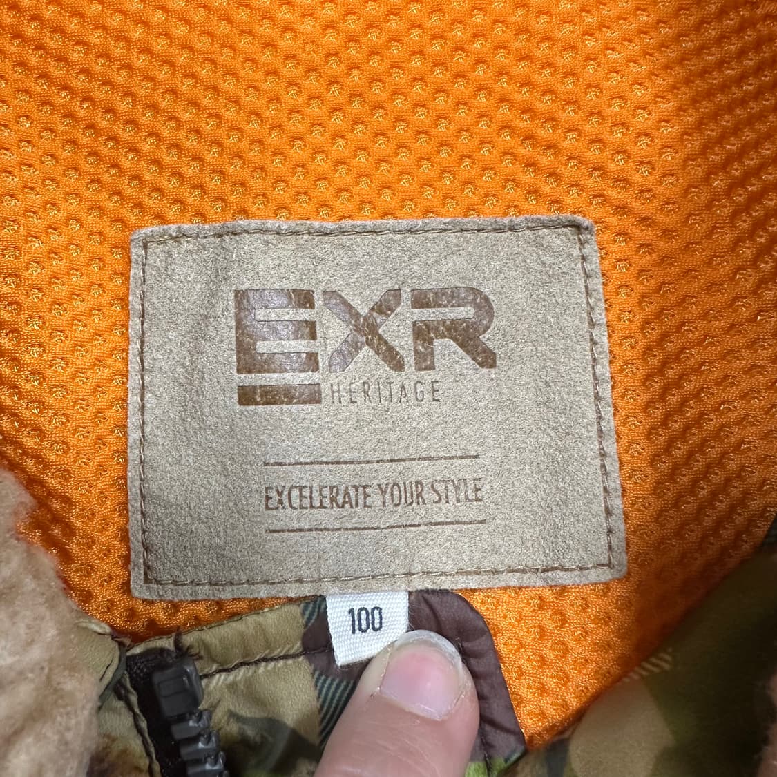 ✨ (바배) EXR 카모 패치 항공 점퍼  상품이미지4