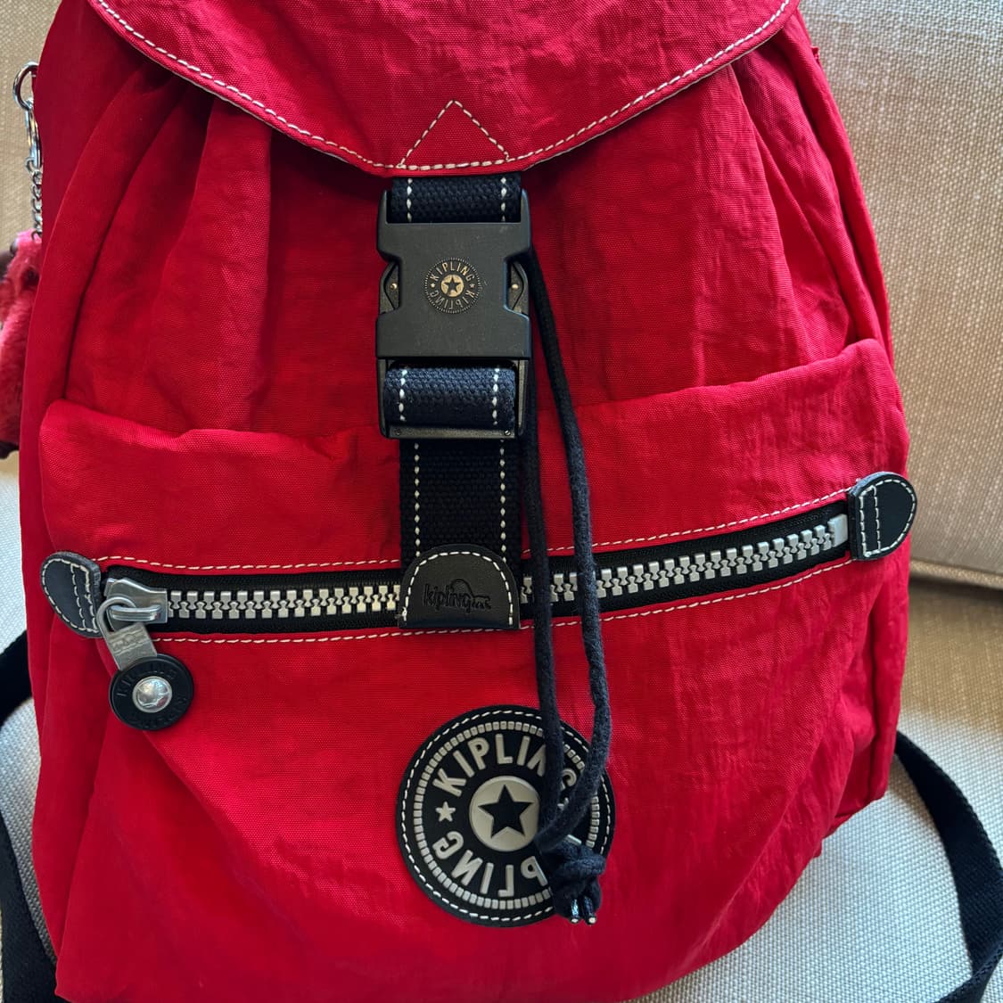 키플링 레드 백팩 + 키링 상품이미지2
