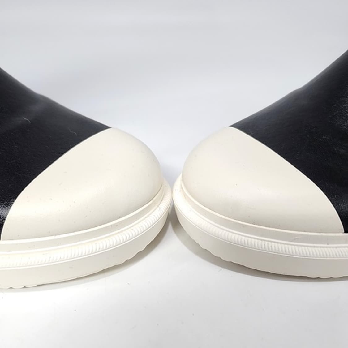 샤넬 크루즈 투톤 레인부츠 39사이즈 상품이미지3