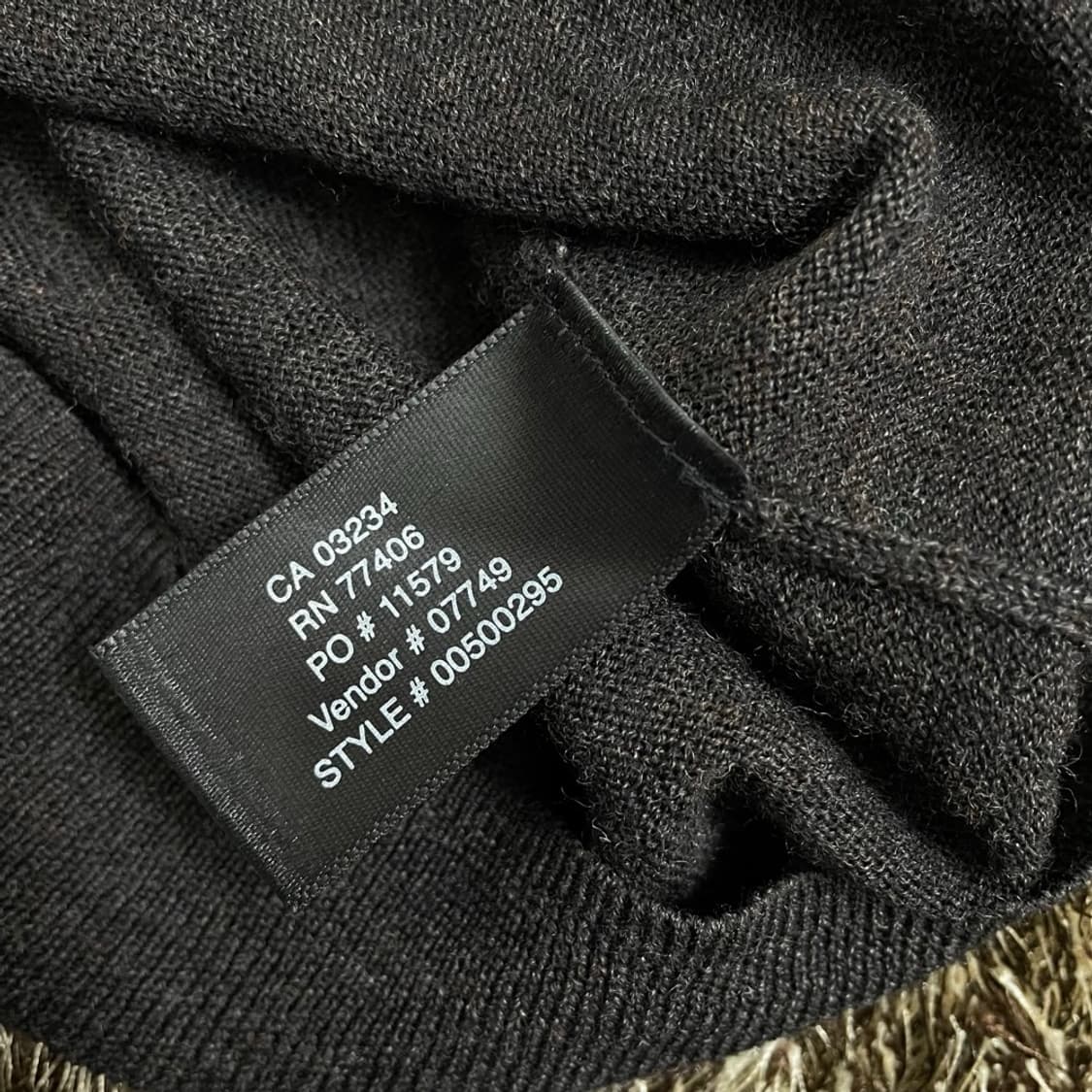 클럽모나코 차콜 메리노울 버튼업 크롭 가디건  XS 상품이미지3