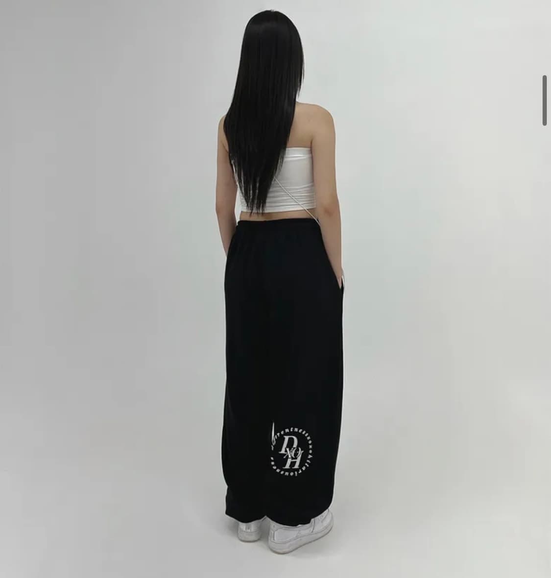 디쏘에이치 서클 스택 로고 롱 와이드 팬츠 상품이미지2