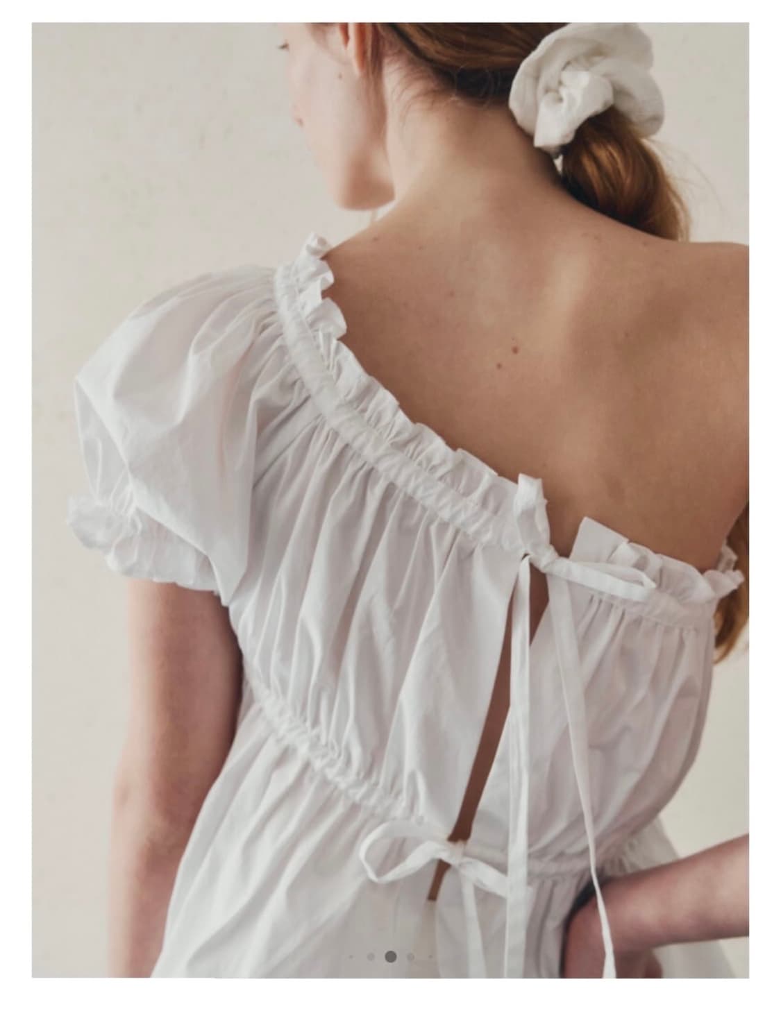 Lea 르에 오프숄더 탑 상품이미지1