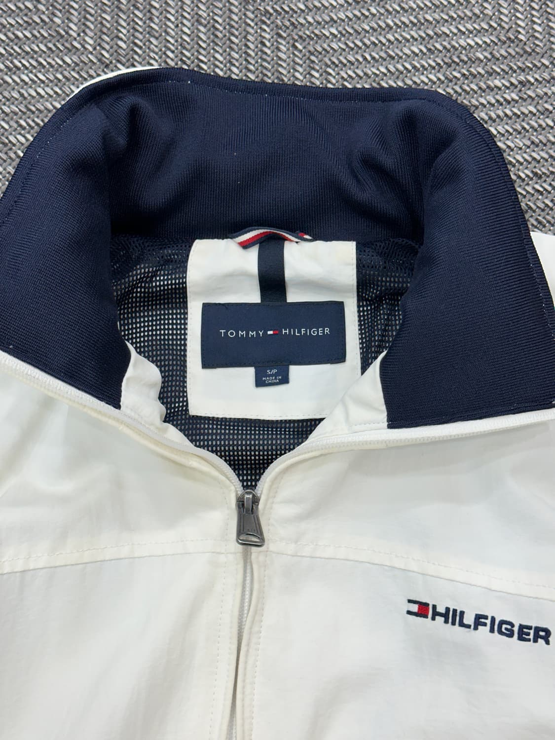 타미힐피거 윈드자켓 아이보리 상품이미지3