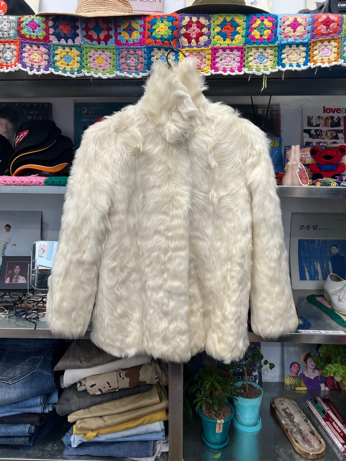 Vintage White Faux Fur Coat 상품이미지1