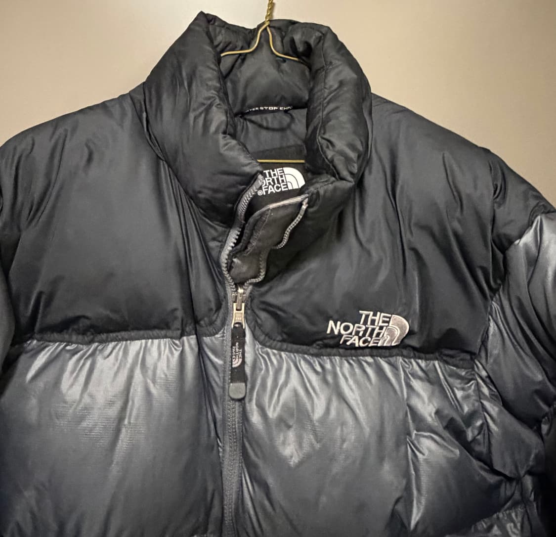 노스페이스 700 구형 눕시 패딩 블랙/실버 상품이미지4