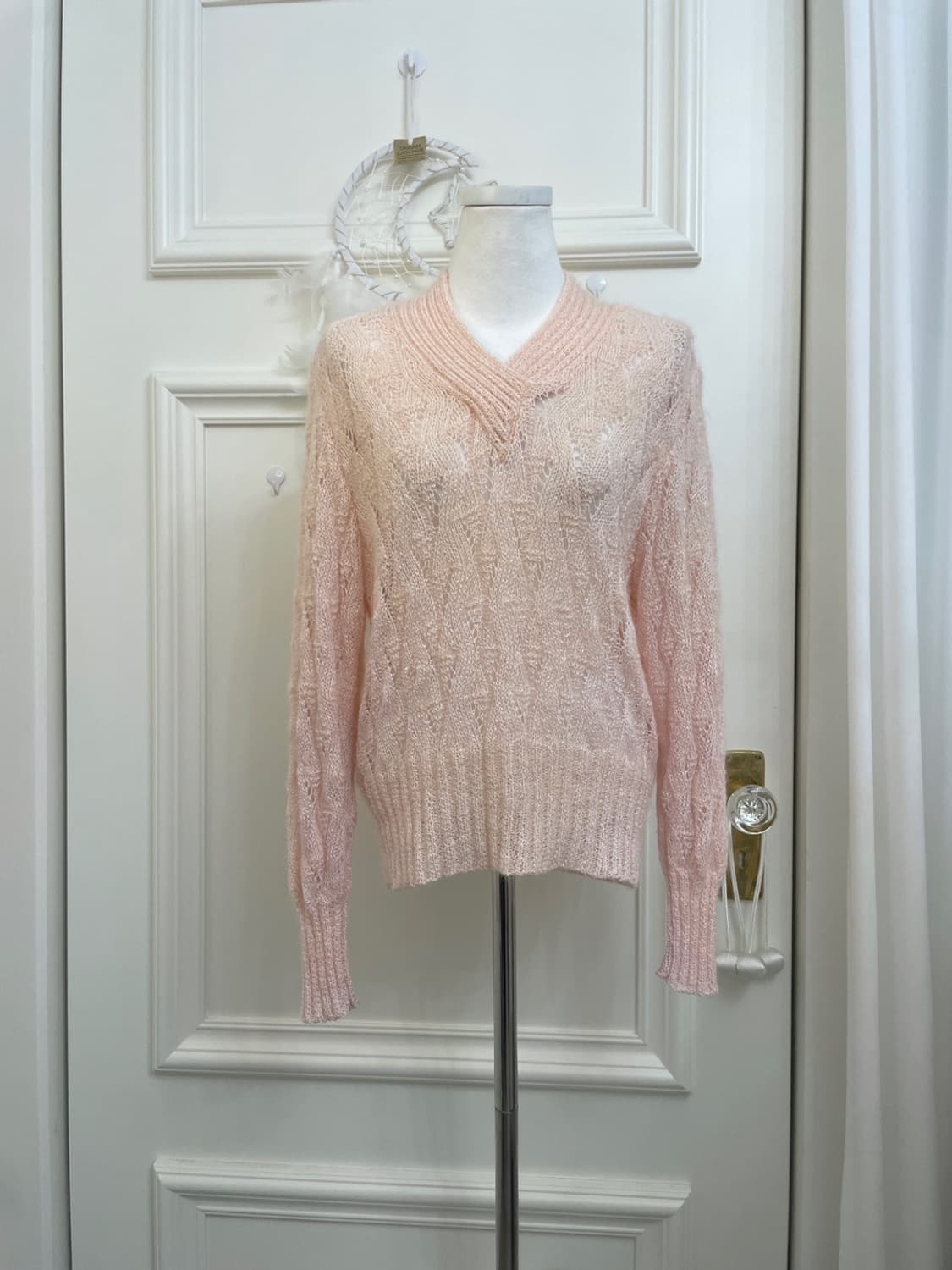 coral twist v-neck knit top 상품이미지1