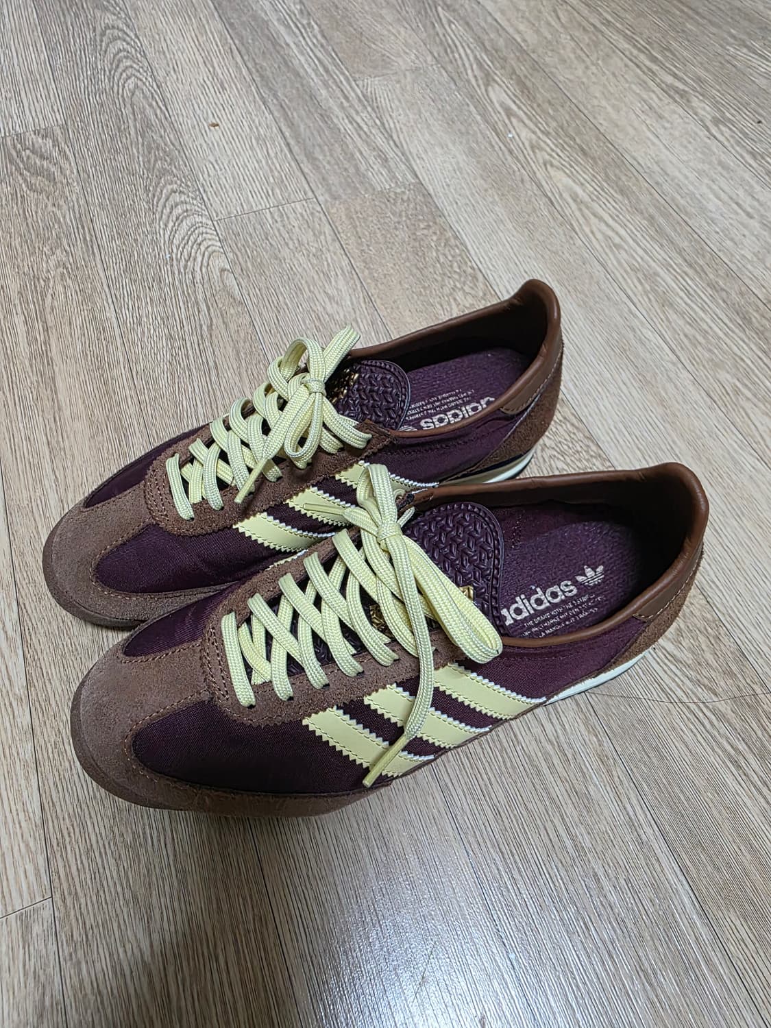 아디다스 운동화 상품이미지1