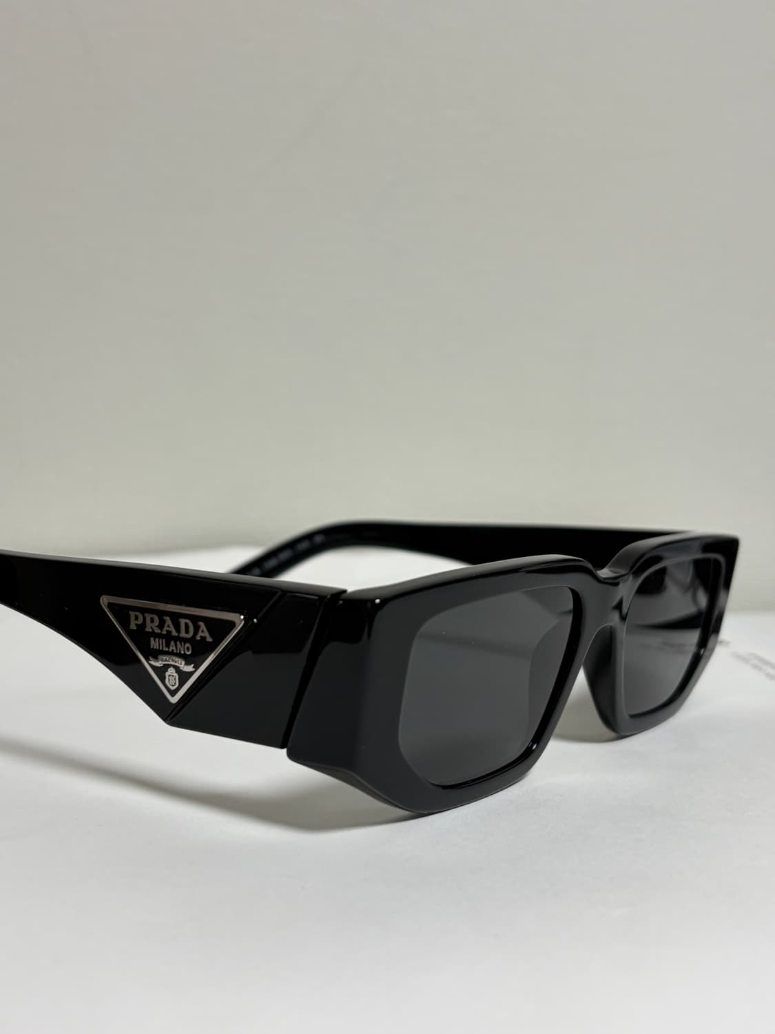 프라다 선글라스 상품이미지3