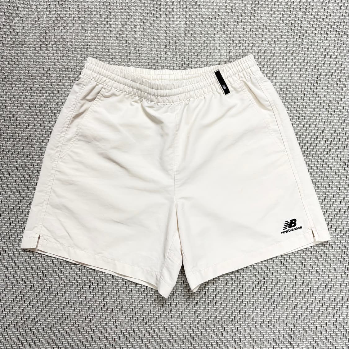 (S)뉴발란스 아이보리 반바지 상품이미지1