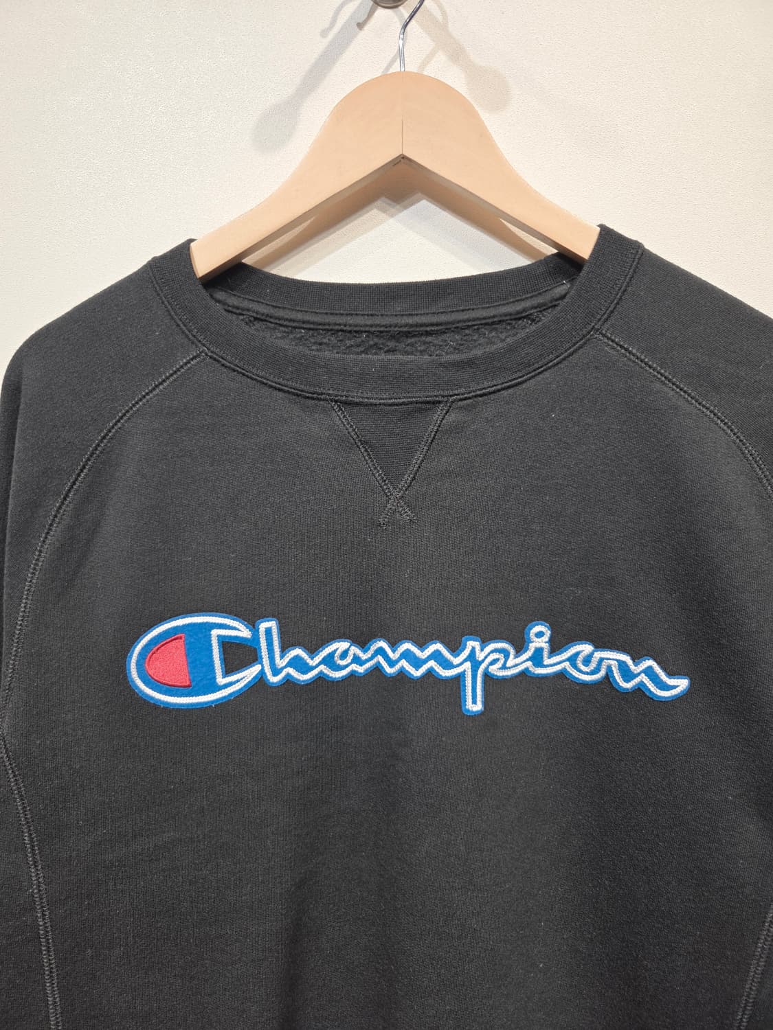 챔피온 안감기모 블랙 로고 맨투맨 티셔츠_M 상품이미지3