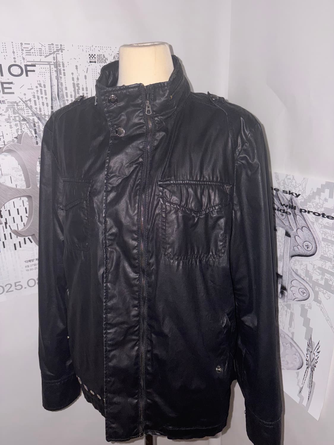 GUESS Black Coated Jacket 상품이미지1