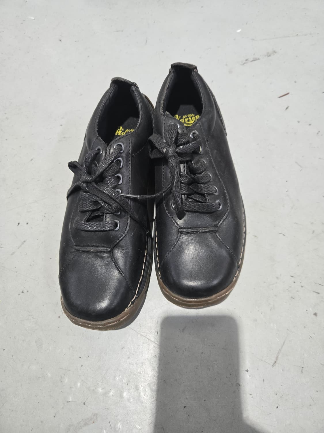 닥터마틴 블랙 레더 슈즈 상품이미지1