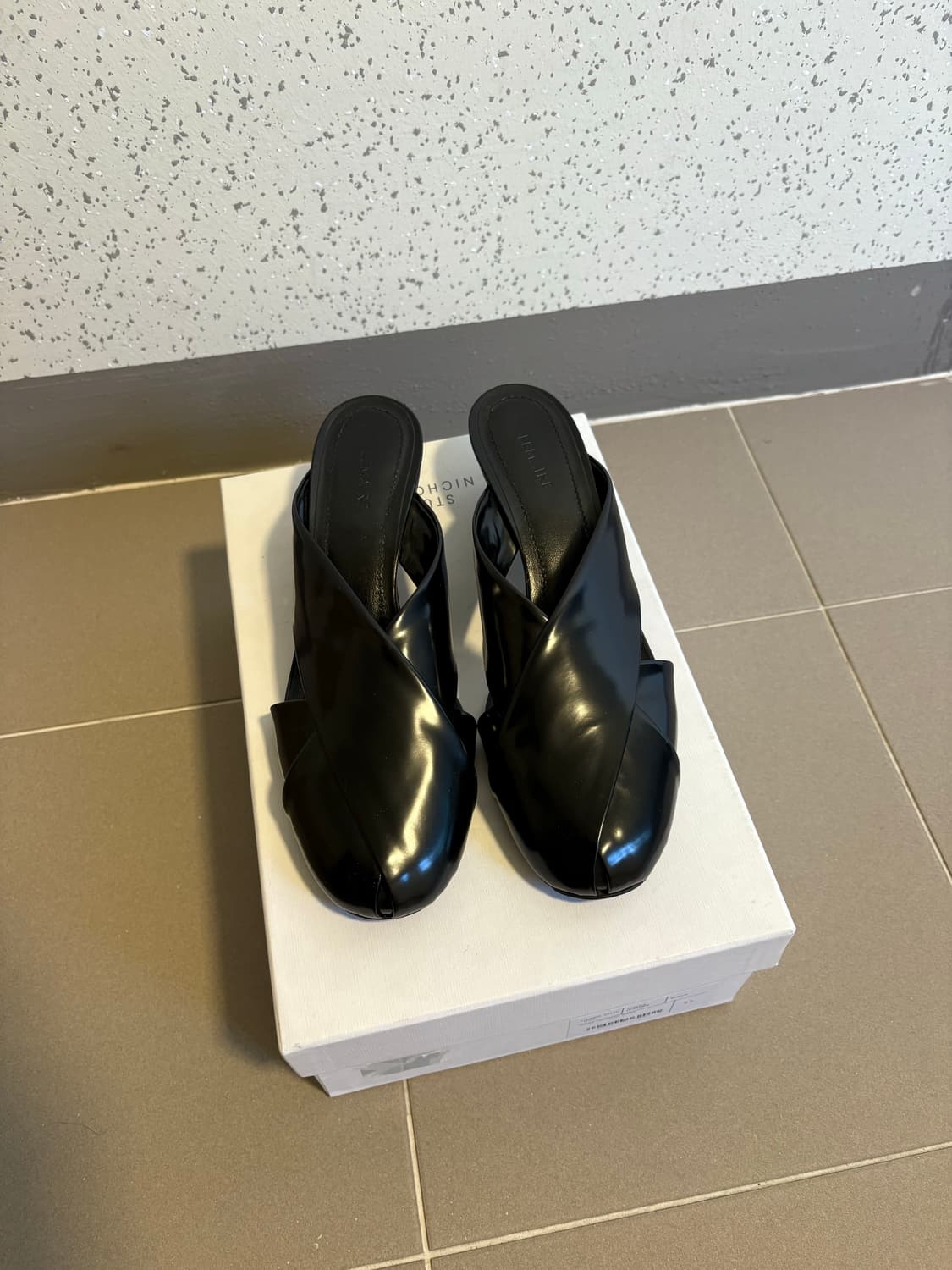 르메르 레더샌들 뮬 39 상품이미지1