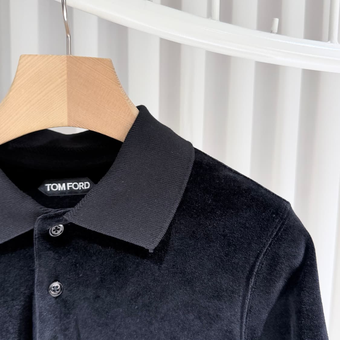 (A+/48) / 톰포드 블랙 벨벳 벨루어 폴로 반팔 티셔츠 상품이미지4