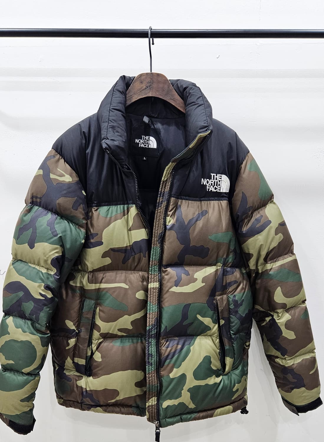 노스페이스 눕시 카모 패딩 L 일본판정품 상품이미지9