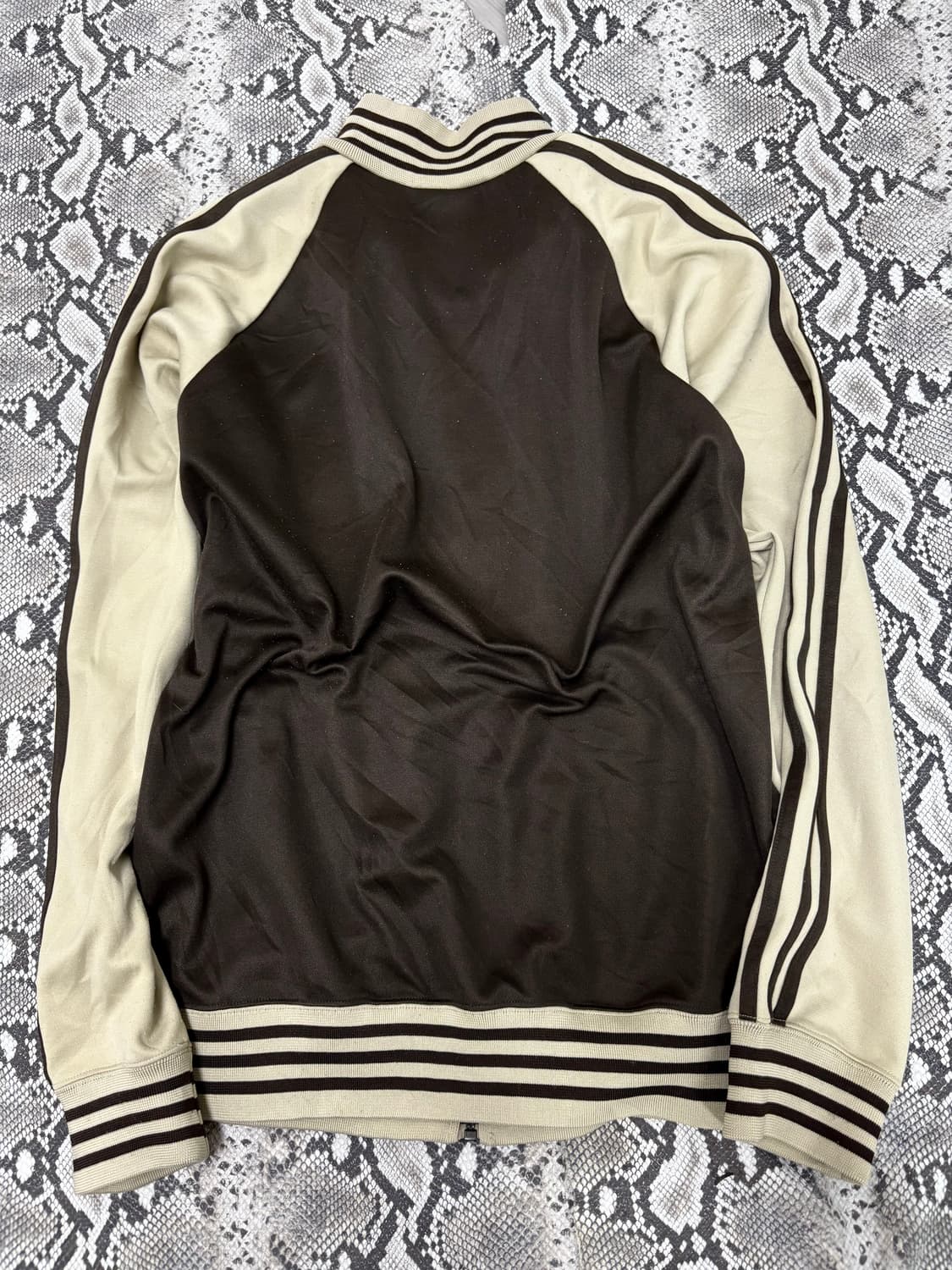 “Adidas” 00‘s Chocolate Brown Jersey 상품이미지5