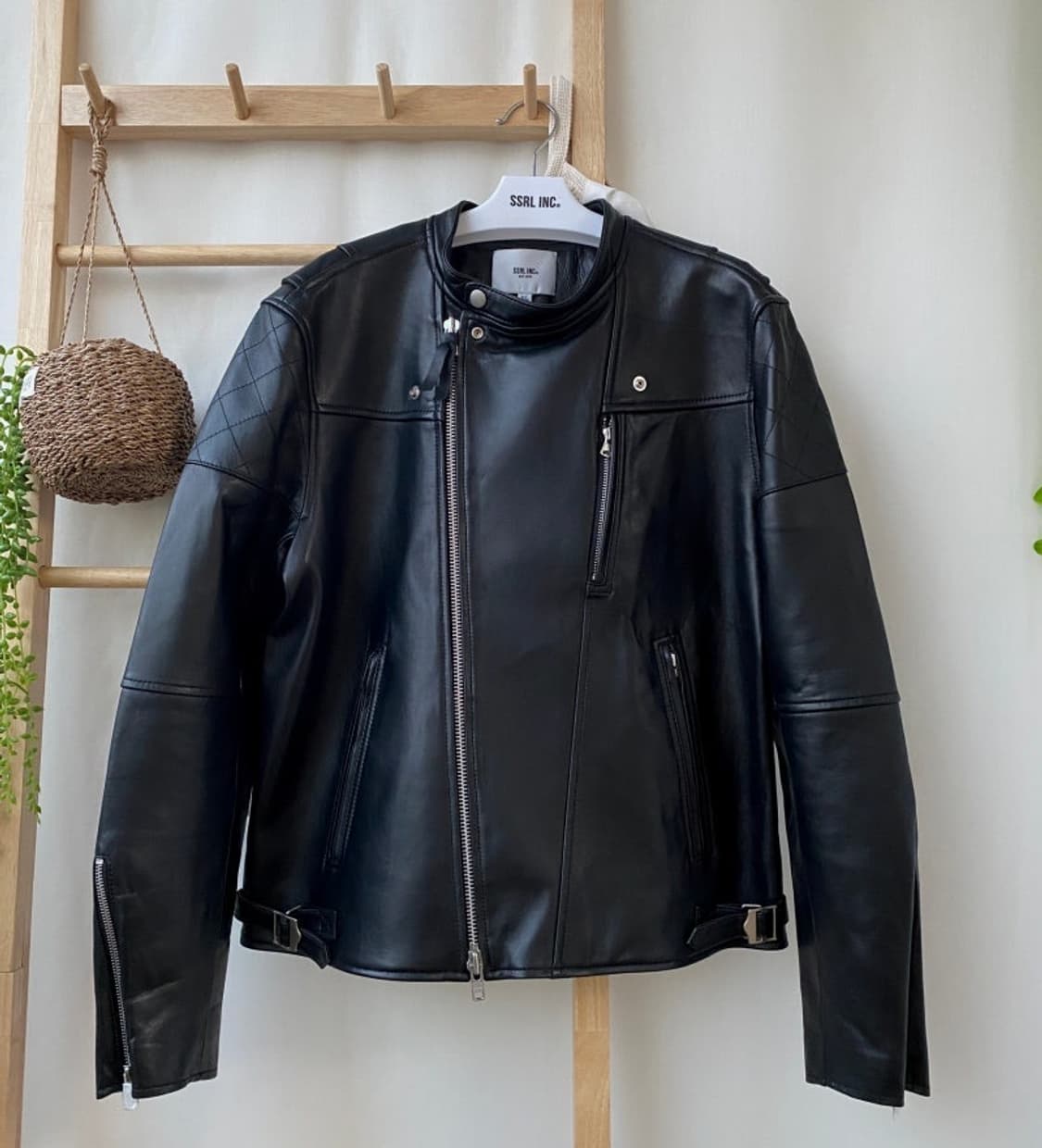 SSRL x 주우재 라이더 자켓 상품이미지3