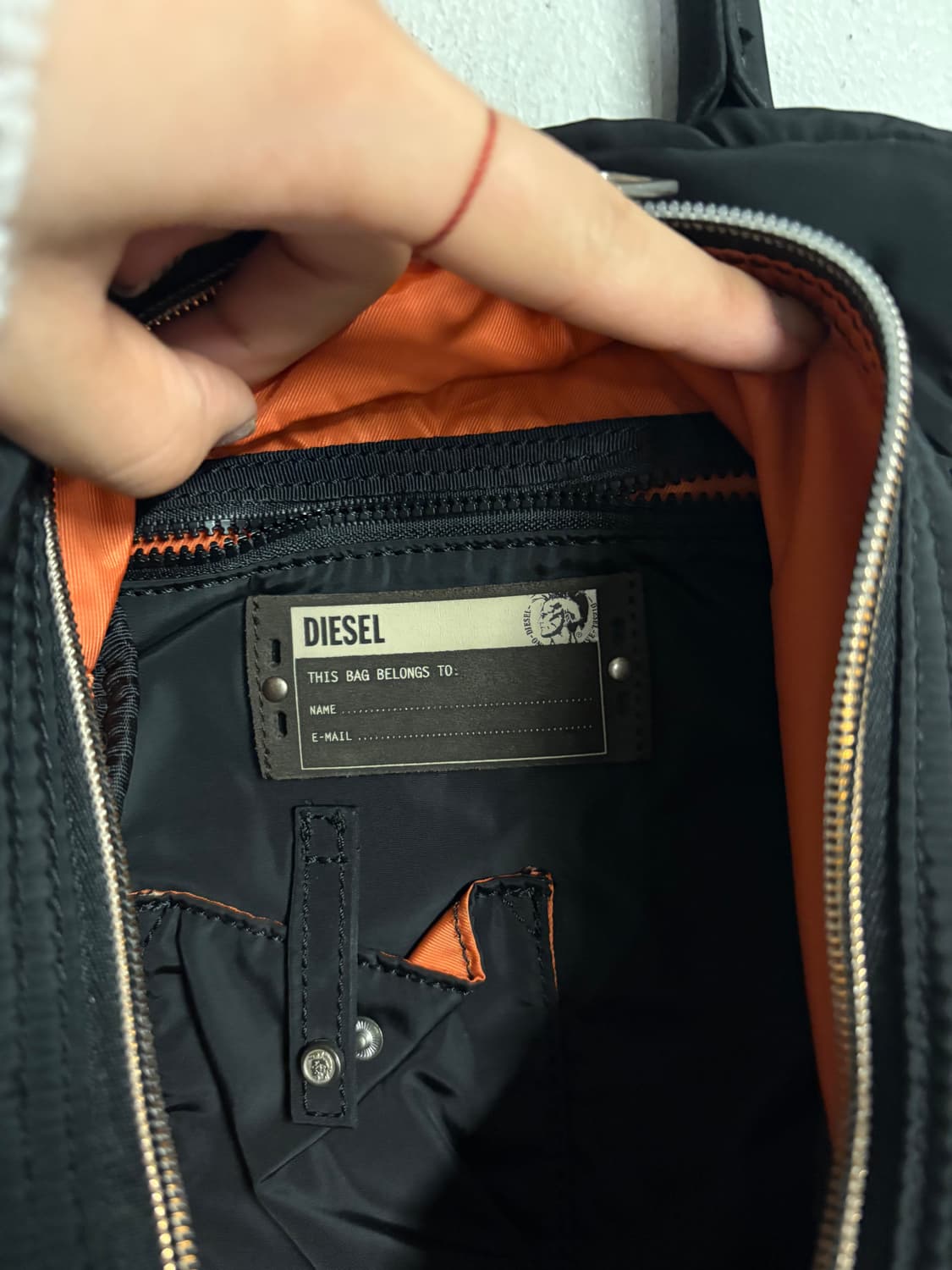 DIESEL padded nyloon shoulder bag 상품이미지10