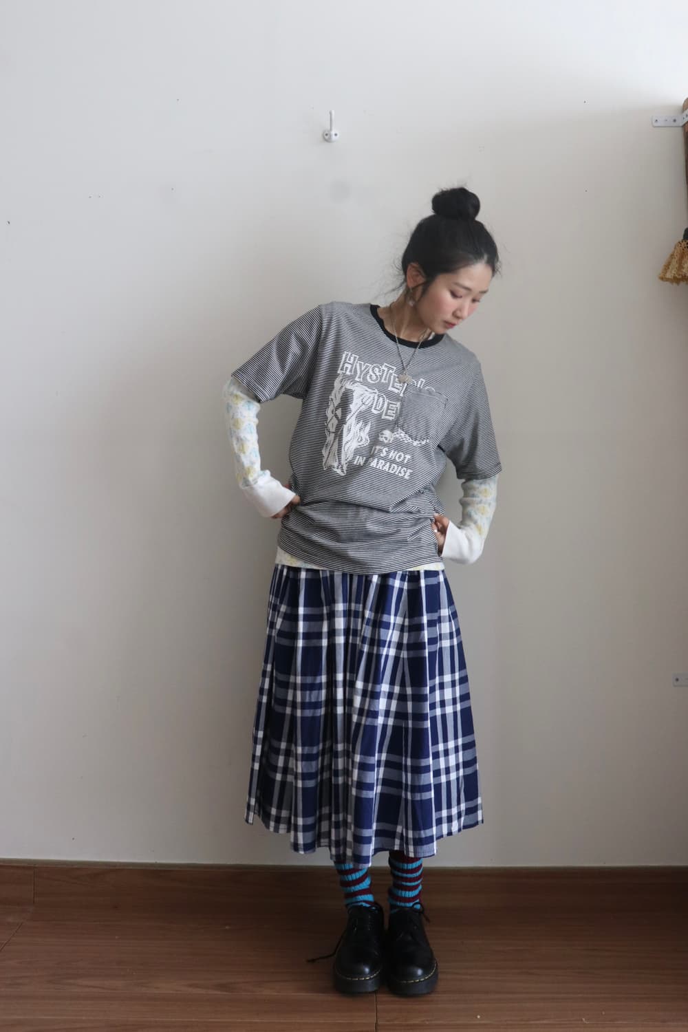 [Hysteric Glamour] Grunge Stripe T-Shirt 상품이미지2