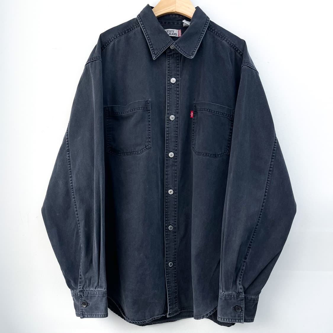리바이스 워시드 데님 코튼 투 포켓 워크 셔츠 상품이미지2
