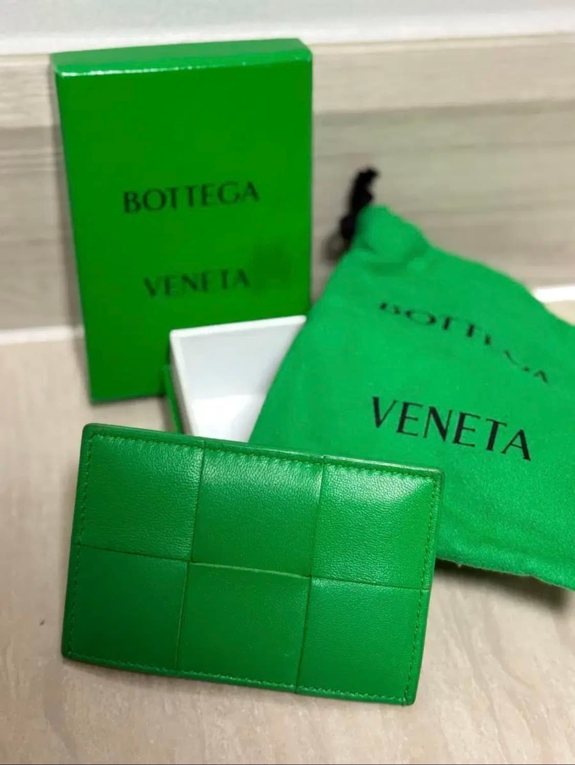 보테가베네타 카드지갑 패러킷(그린) 상품이미지2
