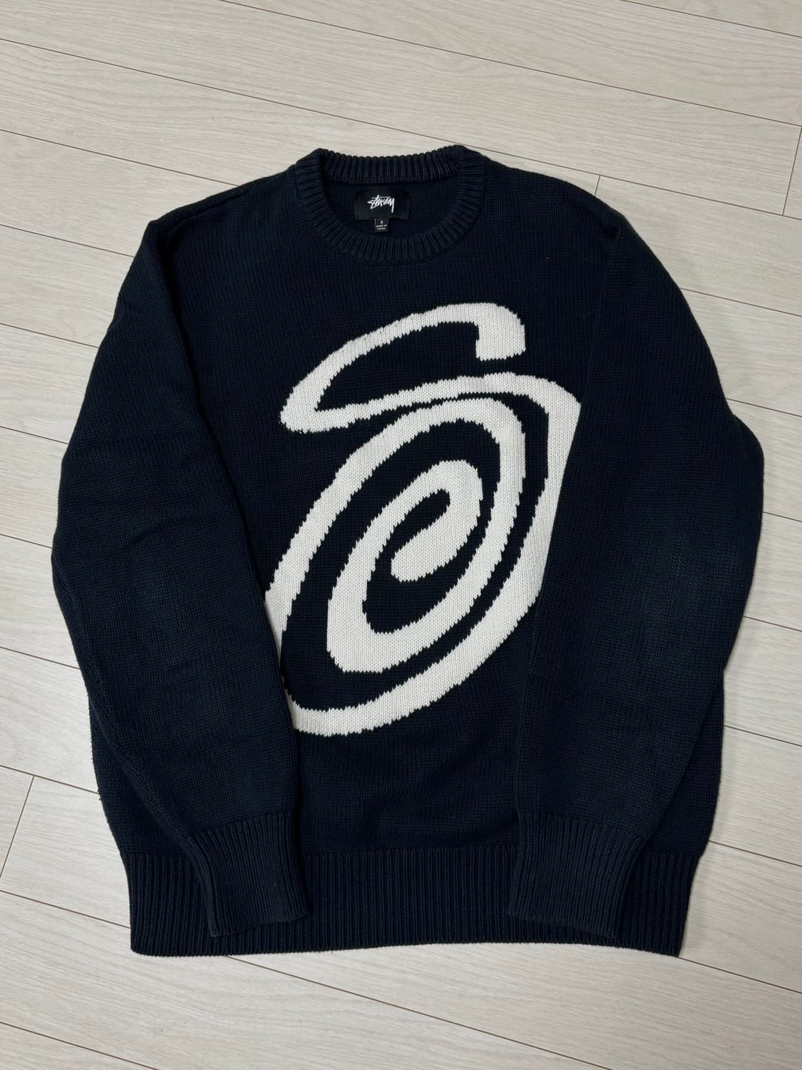 [s] 스투시 컬리s 니트 블랙 상품이미지1