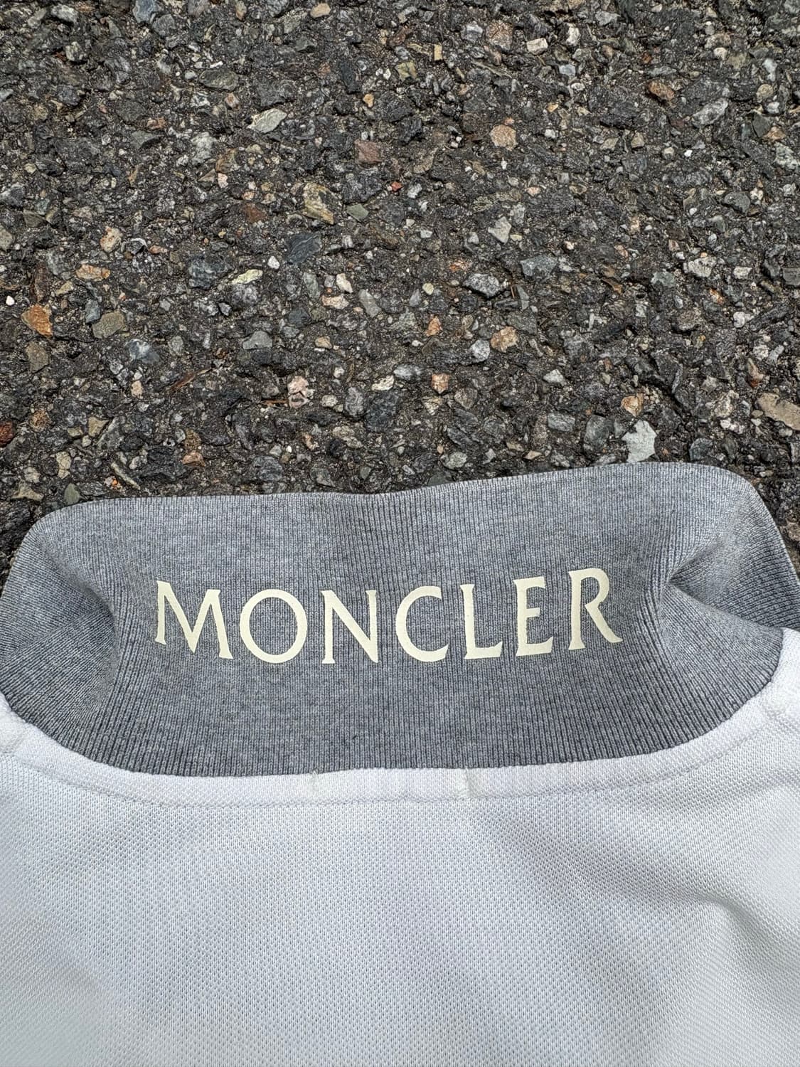 몽클레어 반팔 카라티 S 상품이미지6