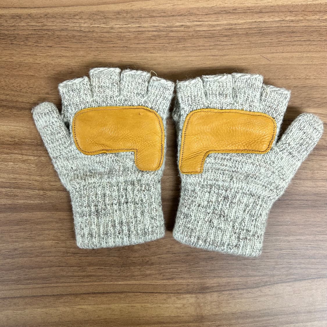 뉴베리니팅 사슴가죽 글로밋장갑 오트밀 S/M 상품이미지2